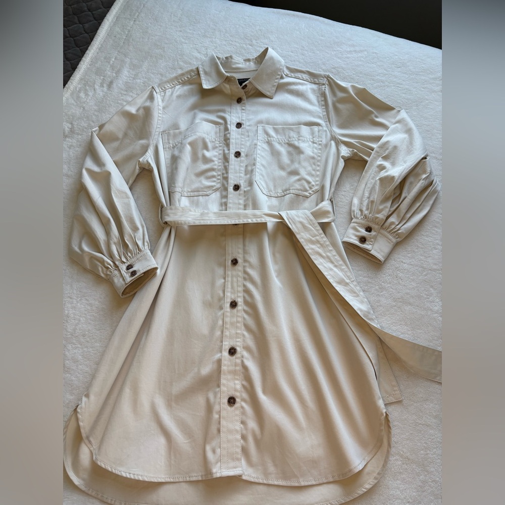 Banana Republic Kakhi Shirttail Dress - Size Small - Picture 5 of 16